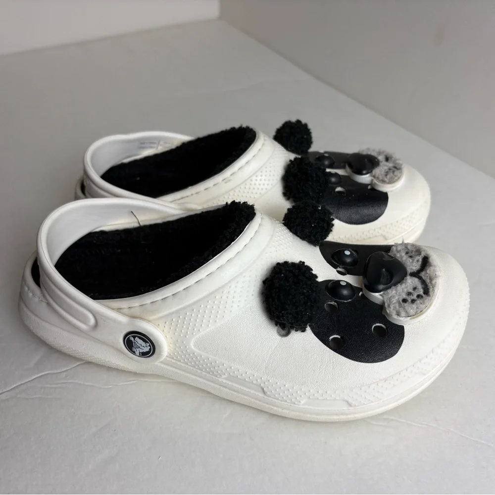 CROCS good slip